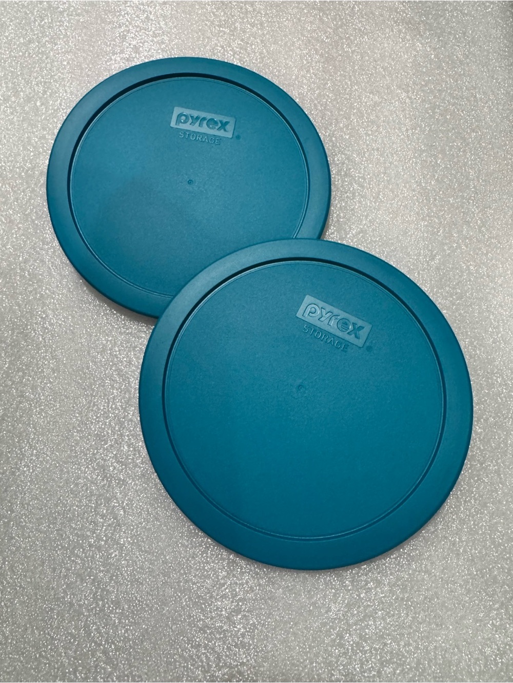 7402-PC 6/7-Cup BLUE Food Storage Replacement Lid (2-Pack) - Made in USA